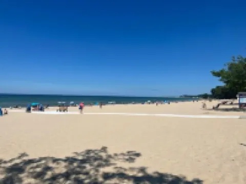 Cozy Beach Town Cottage Awaits.