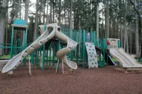 Charming Parkside Bungalow-2 blocks from downtown! Hotels in Silverton