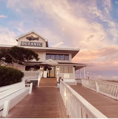 Blue Zone Bungalow! 150 yards to the beach & close to cafes! Hotels near Lucky 13 Sportfishing