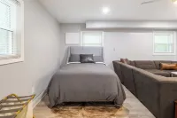 Chapel Hill Nature Retreat with Room for the Entire Family