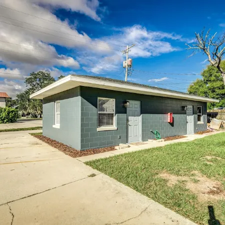Studio Apartment in Winter Haven, FL
