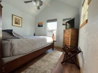 Selkirk Flat Retreat/pet friendly