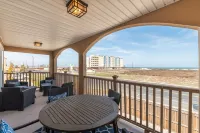 Newly updated- Mermaid Cove, Padre Island -Whitecap Beach - Across the Gulf!