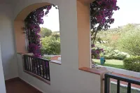 Residence Pinnetta - 6-seater apartment with free pool and WiFi