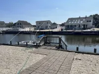 Family size Beach house located right on the lagoon