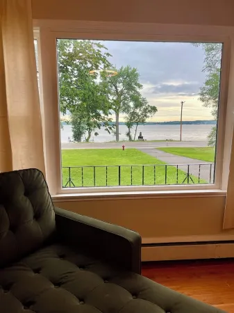 1 acre lake front 4 bedroom home on Buffalo Lake close to Downtown shops.