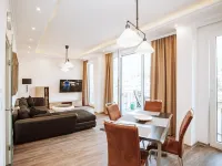 Comfortable, newly renovated apartments with a view of the Moselle Hotéis em Zell