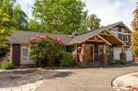 High-End Contemporary Custom Home on 244 Acre Park Hotels near Whatcom Falls Park