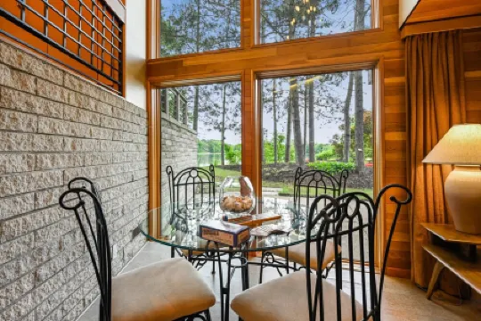 Modern Lake House w/ Hot Tub, Game Room & Relaxing Views