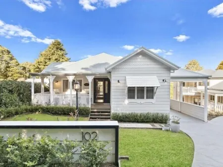 Quiet Southern Highland Cottage