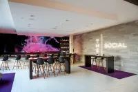 Hilton Rochester Mayo Clinic Area - bar
