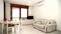 Cozy apartment in a central location with a beautiful lagoon view