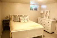 Mayberry in Orem!  Cozy 2BR Apt by Costco! All New Carpet/Paint