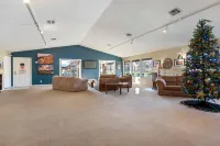 Cozy 2-Bedroom 2nd Story Condo with AC, Fitness Room and WiFi in St. George Utah