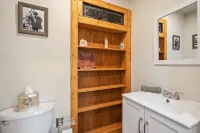 Two master suites in historic downtown