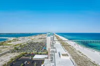PENTHOUSE - TOP FLOOR - BEACHFRONT & CHAIRS - POOL - BALCONY - GYM-NEW ELEVATORS