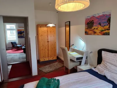 Large apartment Bach in the heart of Leipzig 90 m2 in top location - Südvorstadt Hotels in Zentrum-Süd