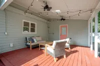 Beaufort Cottage very close to downtown.