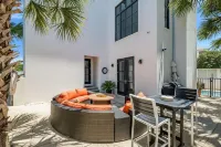 Luxurious Sea Grove Home with beach view and private beach Access.
