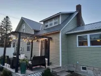 Perfect In-Town Bungalow