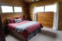 2nd and Spruce Cabin - Car Rental Available!
