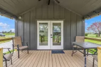 Tiny Home w/ RV Hookups
