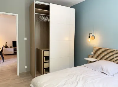 CASSIS - Beautiful T2 heart village, near beaches, coves, provence Route des Crêtes 주변 호텔