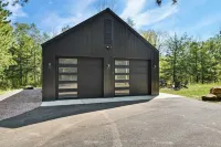 New Modern Cabin on 2 Acres with Water Views