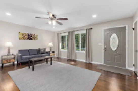 Valparaiso Corporate Home Hotels in Valparaiso