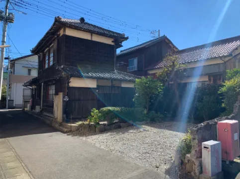 Uminca An Inn for Private Use in An Old Private Ho