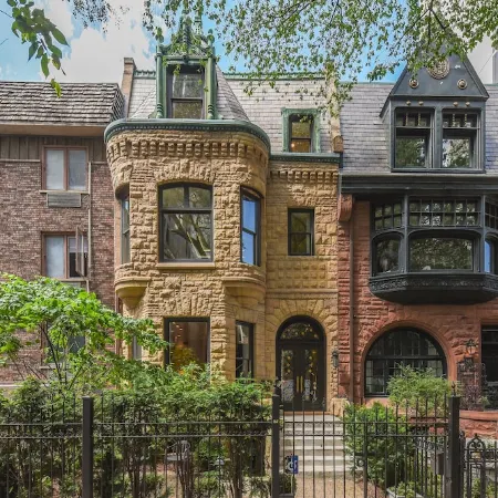 Private Historical Mansion,Luxury Home in Chicago’s Gold Coast, Event-Capable.