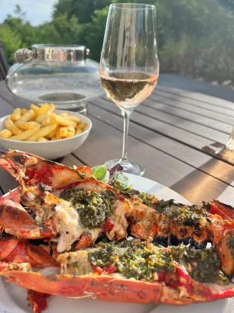 Nuthatch - Traditional Cornish Stone Cottage