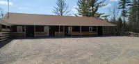 Private Hot Tub! KING Size Bed Traverse City 18 miles *Crystal Mountain 17 miles
