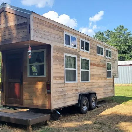 Pleasant Grove Tiny Home! Отели в г. Сент-Клэр