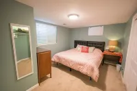 COZY Lower Level 3 Bedroom Private Suite in South Boulder