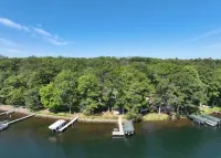 Charming 2-bedroom Hayward Cabin on Lac Courte Oreilles