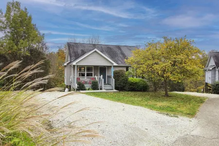 Boating, bourbon and high speed internet, oh my!