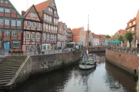 Fewo, Zimmervermietung Direkt im Zentrum Www.stade-altstadt-apartment.de Hotel a Stade