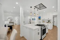 Charming 3-bedroom house in Sierra Madre with AC, WiFi
