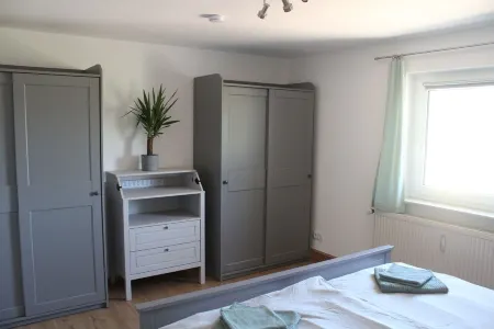 Moderne Ferienwohnung mit Großem Außenbereich, Familien- und Haustierfreundlich Отели в г. Штруппен