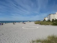 2 bed/2 Ba Venice Island Villa - Walk to Beach & Historic Downtown Venice!