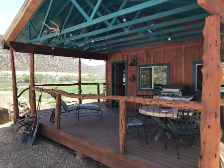 Rustic Bunkhouse with canyon views.