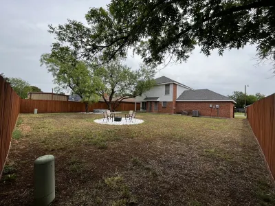 “ Home away from home” close to Expo and sports centers, and ACU Hotels near Abilene Regional Airport