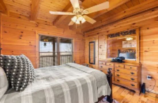 Above & Beyond - Cabin w/ Massive Views Near Helen