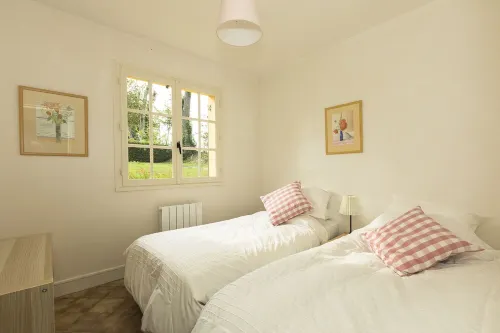 5 beech country cottage