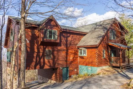 Mile High Cabin w Views, Steam Shower, Fireplaces, Pool Table, 1 Mile to Bike