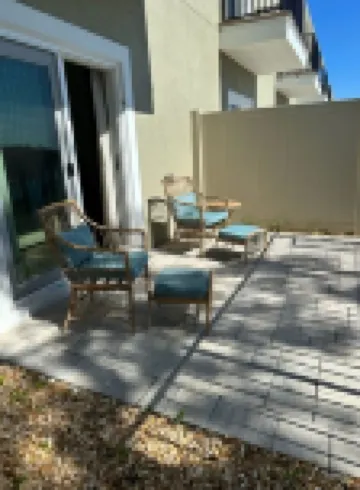 Brand new riverfront luxurious townhome with Interior designer finishes.