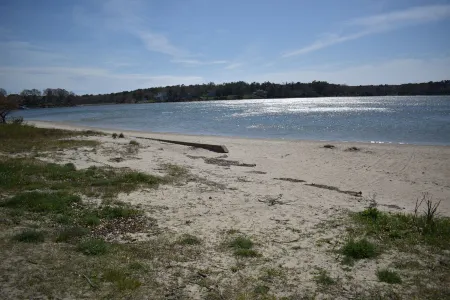 Lotti's Landing - Seaside Beach House - Onset, MA