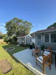 Peaceful Cottage in the Heart of Osterville Village Walk to Shops & Restaurants