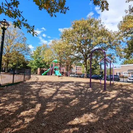 Beautiful Modern 3 Bedroom Home in Woodstock, GA Отели в г. Вудсток